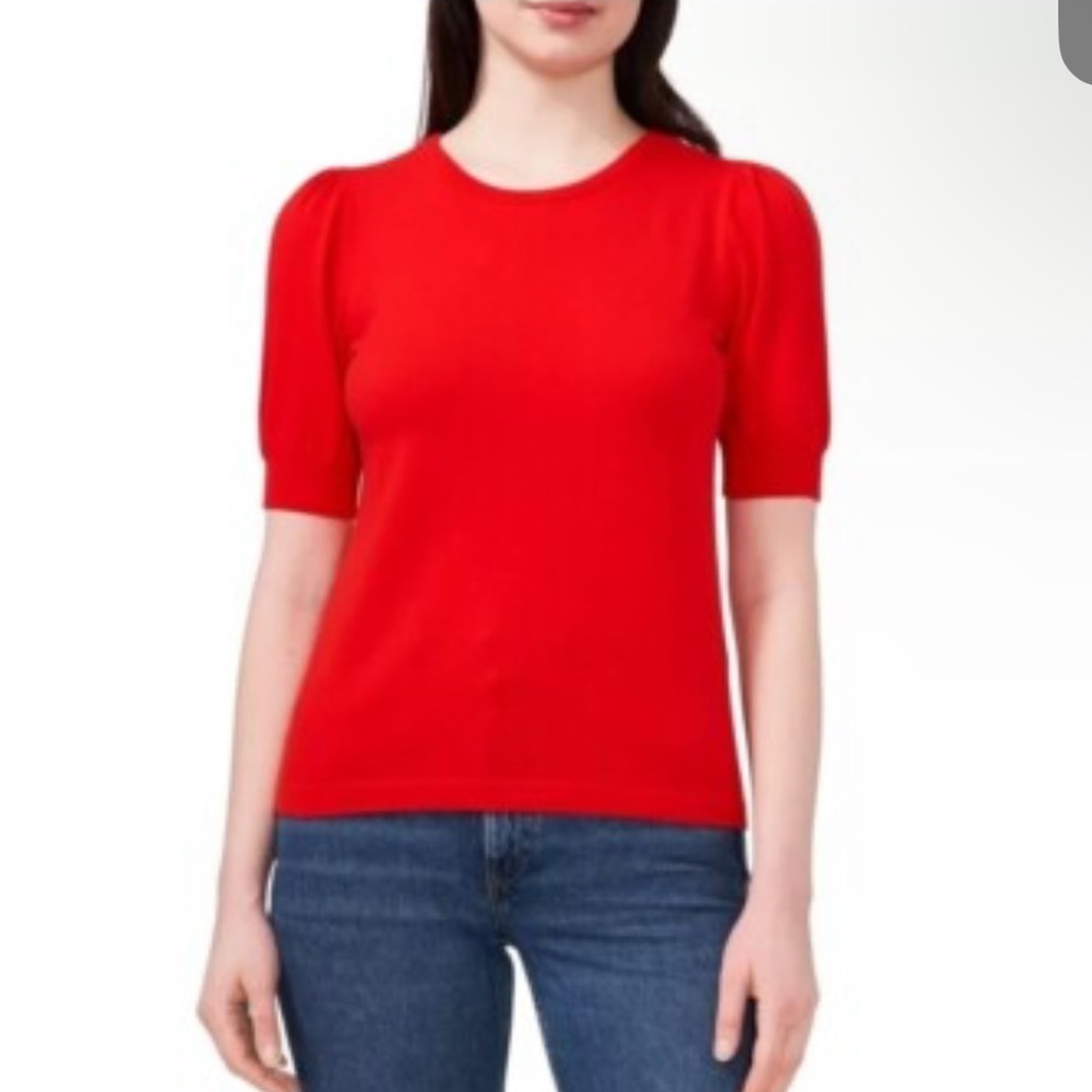 NWT Vince Camuto Lightweight Pearl Button Closure Top